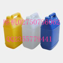 各种桶装的产品.